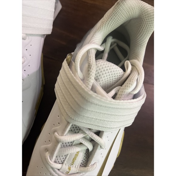 New Nike Mens Savaleos Power Weight Lifting Workout Shoes Size 5.5 White Gold